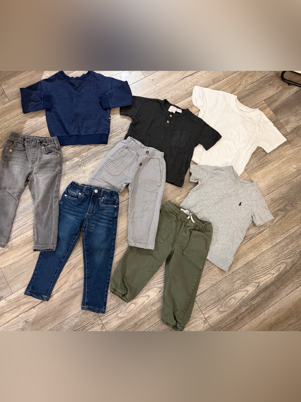 2T boy bundle Zara , polo levis